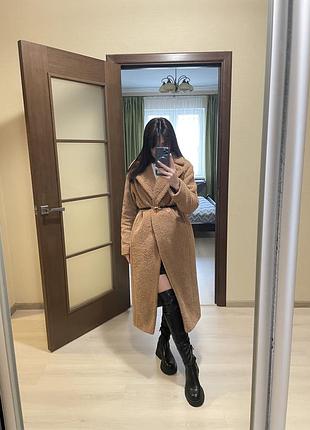 Пальто жіноче на теплу зиму