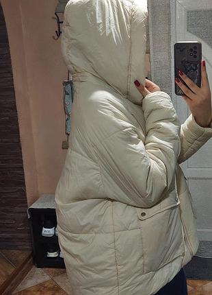 Бежева жіноча куртка,куртка з капюшоном