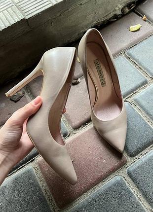 Шкіряні туфлі 38р