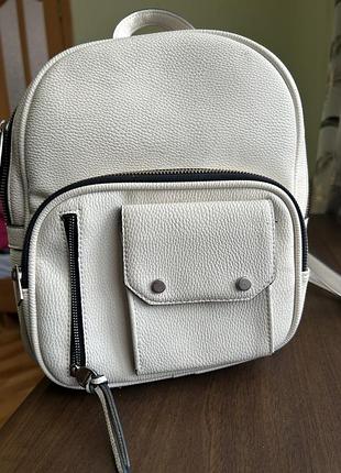Рюкзак маленького розміру stradivarius