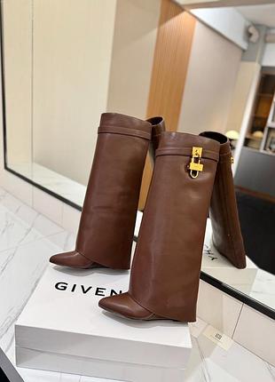 Чоботи givenchy