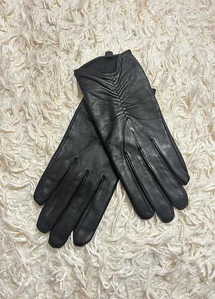 Шкіряні перчатки жіночі