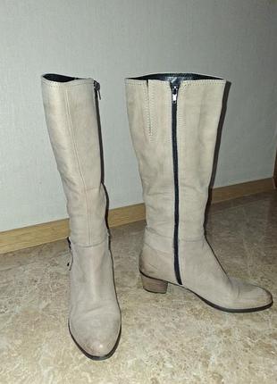 Сапоги женские бежевые 41 размер.