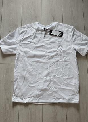 Мужская футболка, белая