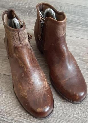 Брендовые кожаные ботинки,черевики от ugg,сток!