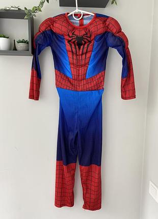 Костюм людини павука