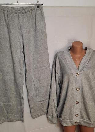 Жіночий, теплий костюм, розміри 48/50, 52/54