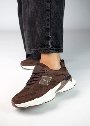 Кросівки жіночі замш 592761 коричневі