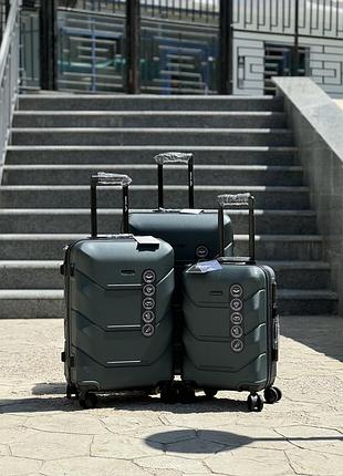 Ударопрочный wings средний чемодан дорожный m на колесах польша 75 литров