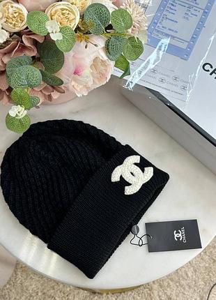 Шапка чорна жіноча шанель лого черная брендовая кашемировая шапка