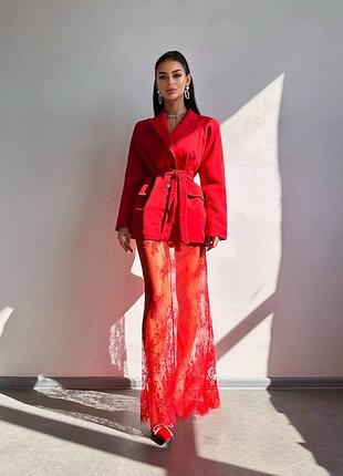 Комплект тройка пиджак + блуза + юбка-шорты из кружева красный, женский кружевной костюм 3 в 1 с пиджаком, блуза с баской