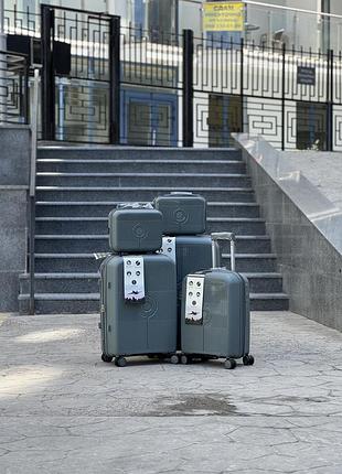 Подарок кейс 5 шт комплект + кейс 2шт полипропилен msb  чемодан дорожный  на колесах