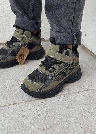 Теплі черевики для хлопчика