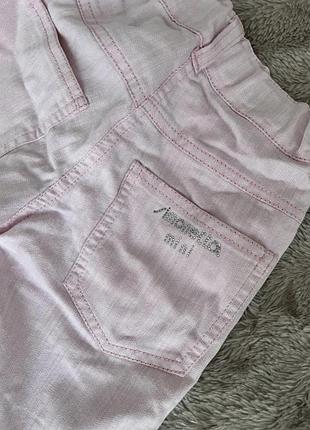 Джинси бренд