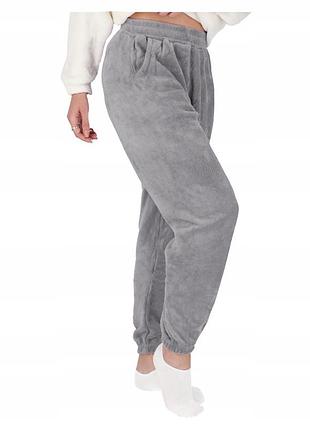 Жіночі велюрові штани німеччина, esmara