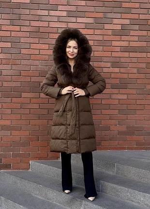 Розкішний пуховик з хутром песця