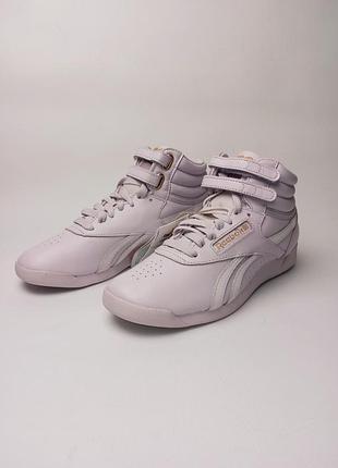 Оригинальные кроссовки кроссовки reebok cardi оригинал 38р