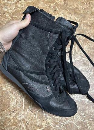 Esprit жіночі черевики/високі кеди 38 демісезон