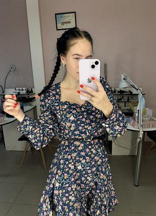 Квіткова сукня