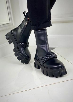 Стильные женские ботинки челси на тракторной подошве с косой,36-40р