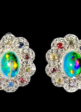 Сережки срібні з натуральними яскравими ефіопськими опалами, білими топазами та кольоровими сапфірами