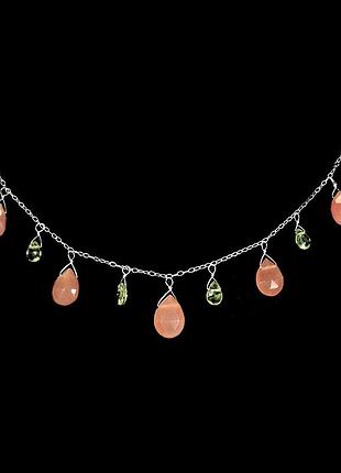 Серебряное колье/ цепочка с натуральным сердоликом и перидотом (хризолитами)