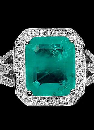 Кільце срібне із смарагдом (гідротермальним, синтетичним) і фіанітами, розмір 18.5
