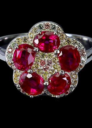 Серебряное кольцо с натуральными рубинами и цветными сапфирами, размер 20