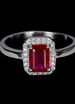 Серебряное кольцо с натуральным рубином и фианитами, серебро 925 пр., размер 17.5 / рубиновая мечта