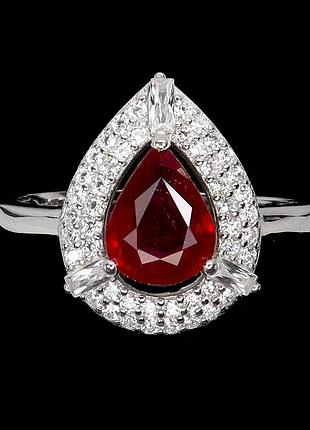 Серебряное кольцо с натуральным рубином и фианитами, серебро 925 пр., размер 16.5 / рубиновая мечта
