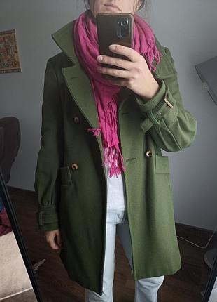 Пальто в зависимости от цвета