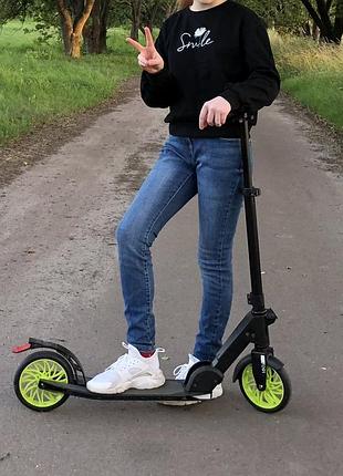 Джинси скінні прямі завужені