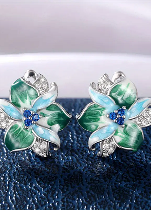 1 пара женских модных сережек весна и лето