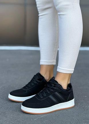 Кроссовки женские зима