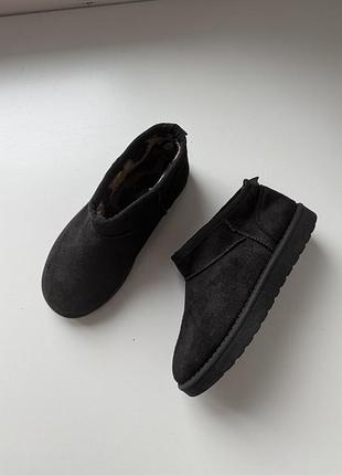 Уггі черевики