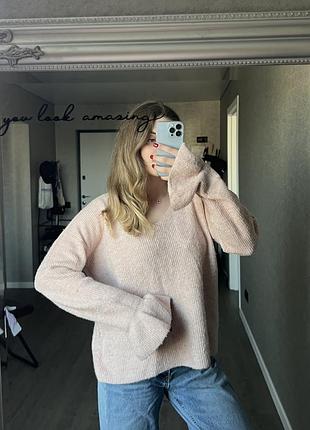 Свитер розовый