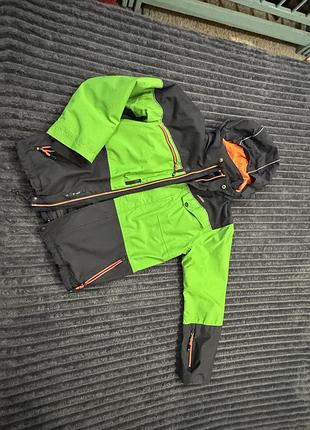 Куртка на хлопця 158-164 см