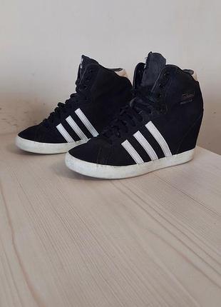 Кросівки на платформі, на танкетці hoodie adidas 36 р.