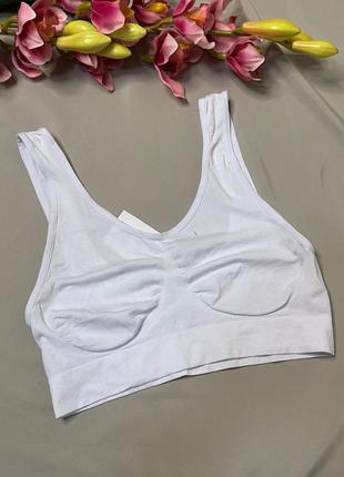 Білий безшовний бюстгальтер топ