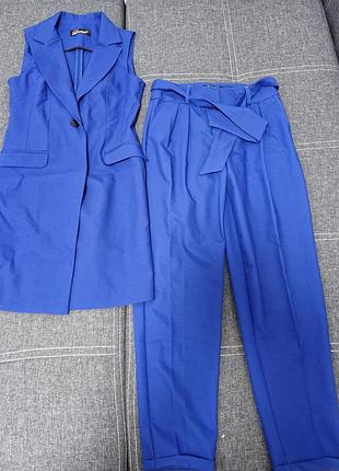 Костюм женский