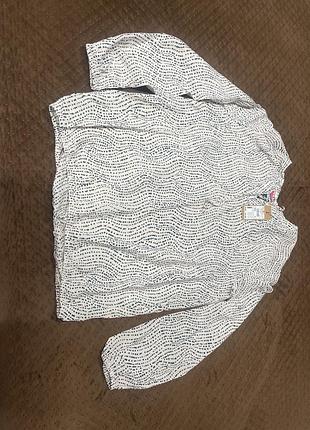 Блуза жіноча