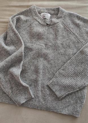 Zara 🤍 серый свитер с шерстью