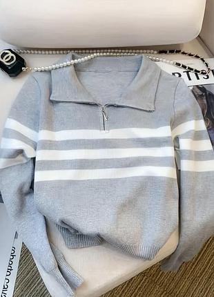 Жіночий поло-светер