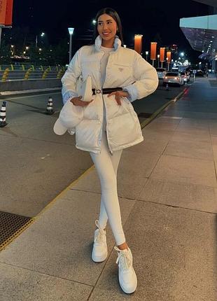 Жіночий брендова куртка подовжена з ремінцем р•r🖤d•а