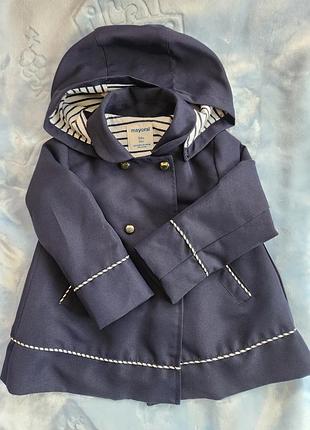 Пальто для дівчинки