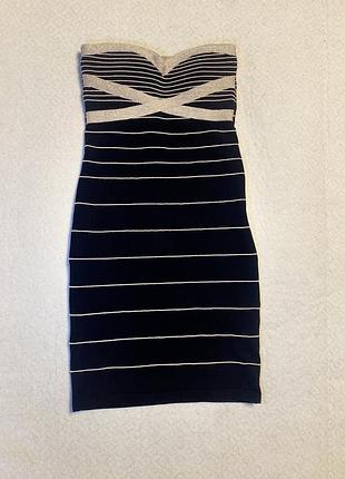 Вечірня сукня