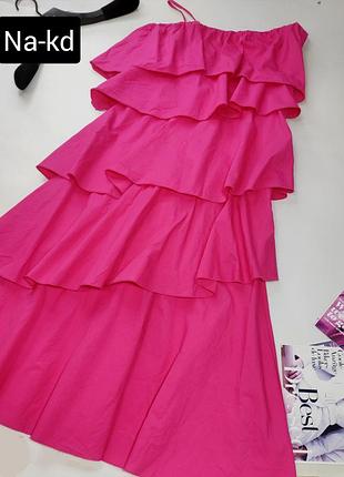 Платье женское макси розовое с оборками от бренда na-kd s