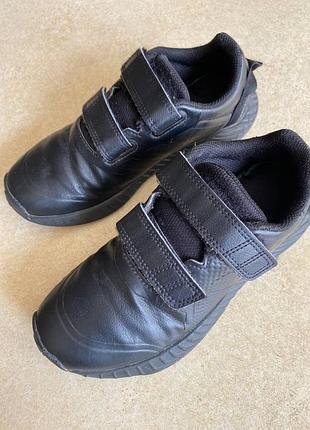 Кросівки adidas р.34