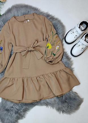 Сукня для дівчинки