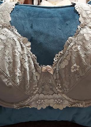 Бюстгалтер, лифчик, лиф 100с